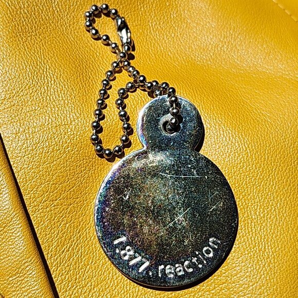 REACTION KENNETH COLE Key Chain Metal Decor Luggage Tag Bag Charm - Picture 2 of 2